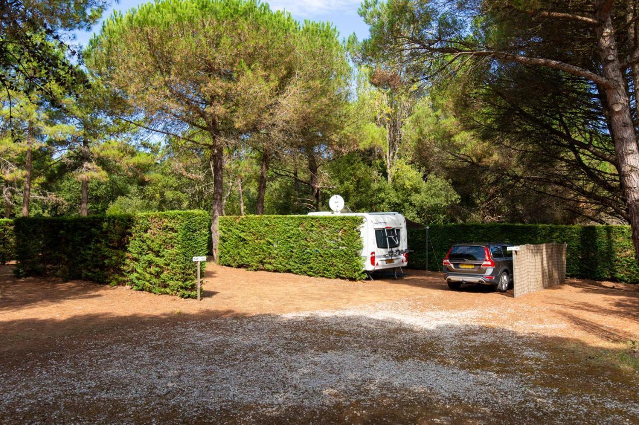 Camping Les Maraises Saint-Martin-de-Ré Exterior foto